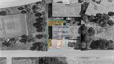 2-web-or-mls-LOT LINE