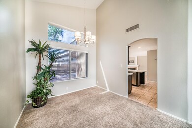 893 Constitution - 08Dining Living