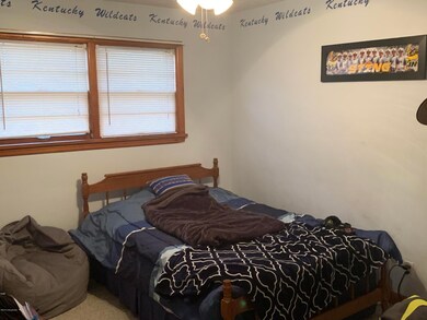 7809 Donegal Dr, Louisville, KY 40219 - photo 7