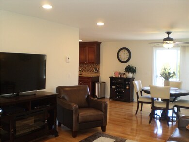 21 Paliotta Pkwy, Cranston, RI 02921 - photo 7