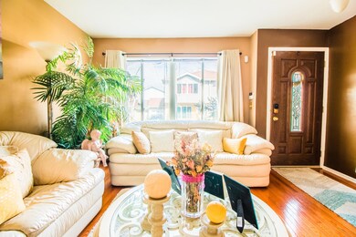 72 Towers Ln, Staten Island, NY 10314 - photo 4