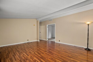 502 NW Butler Ave, Grants Pass, OR 97526 - photo 4