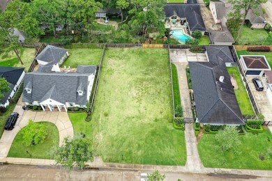 10214 Sugar Hill Dr, Houston, TX 77042 - photo 2