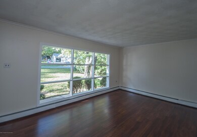 786 Griffin Rd, Roaring Brook Township, PA 18444 - photo 6