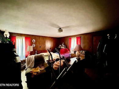 11537 Yarnell Rd, Knoxville, TN 37932 - photo 4