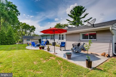 121 Jefferson Ave, Cockeysville, MD 21030 - photo 3