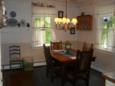 unlisted-address, Coopersburg, PA 18036 - photo 4