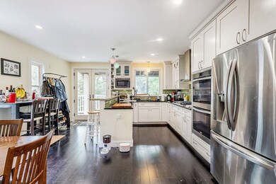 12 Buckingham St, Somerville, MA 02143 - photo 2