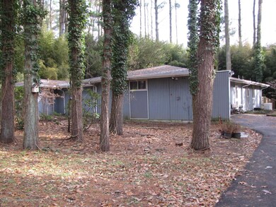 1 Walnut Hollow Ln, Lincroft, NJ 07738 - photo 2