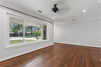 5206 De Lange Ln, Houston, TX 77092 - photo 4