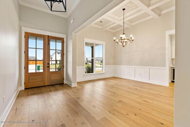 Entry/Dining Room