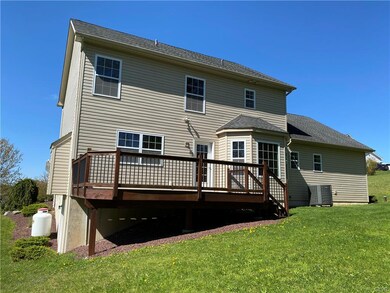 2760 Maefield Rd, Bath, PA 18014 - photo 3