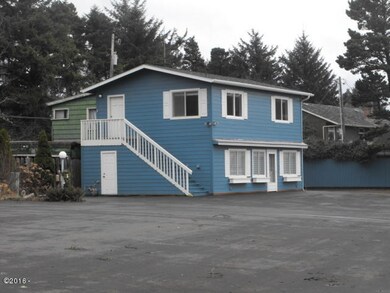 CLUBHOUSE AND APARTMENT