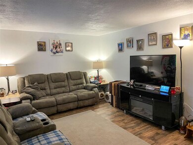 8 Hurley St unit 10, Hudson, NH 03051 - photo 7