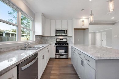 4737 Press Dr, New Orleans, LA 70126 - photo 4