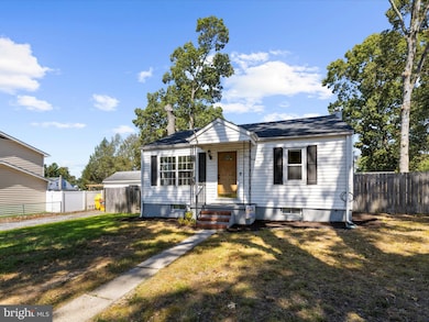 722 214th St, Pasadena, MD 21122 - photo 2