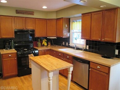 1045 64th St SW, Byron Center, MI 49315 - photo 2