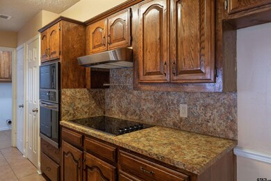 1612 Timber Creek Dr, Tyler, TX 75703 - photo 4