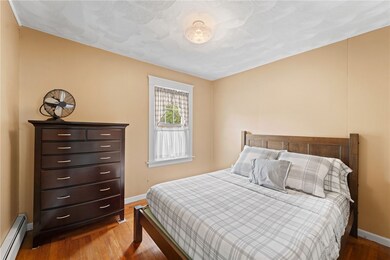 15 Locust Ave, North Providence, RI 02911 - photo 4