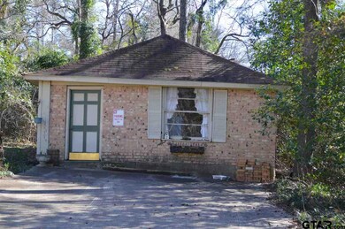 Workshop or Man cave? You call it, but it's real private.