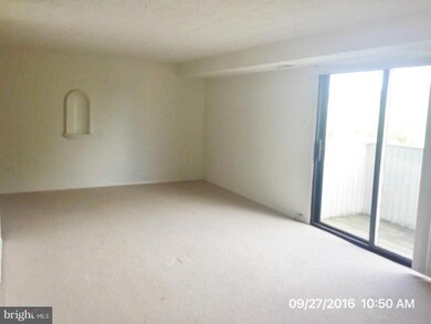 19601 Gunners Branch Rd unit L, Germantown, MD 20876 - photo 6