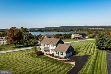 217 Vincent Dr, Honey Brook, PA 19344 - photo 4