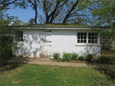 2219 N 3rd Ave, Whitehall, PA 18052 - photo 6