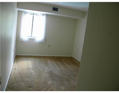 3 Alta Vita Dr unit 405, Greensburg, PA 15601 - photo 7