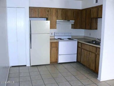 749 W 16th - Interior 1