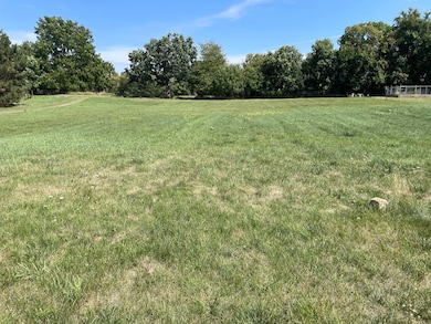 Lt16 Lakeside Ridge Ct, Delafield, WI 53072 - photo 2