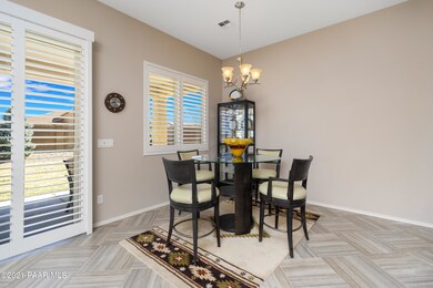 006_Dining Room