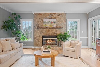 8 Reiling Pond Rd, Lincoln, MA 01773 - photo 3