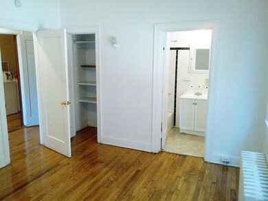 Roanoke-20120407-00132
