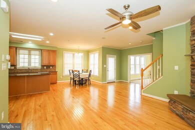 864 Hidden Marsh St, Gaithersburg, MD 20877 - photo 6