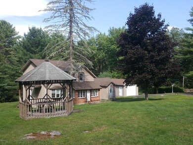 1501 Pennsylvania 590, Hawley, PA 18428 - photo 6