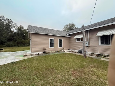 4301 Palmetto St, Moss Point, MS 39563 - photo 5