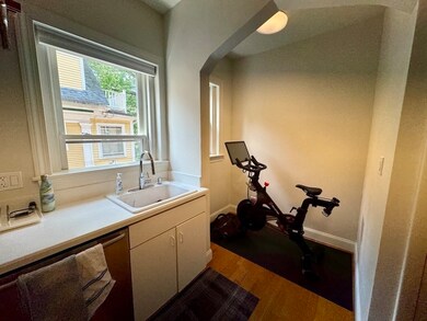 176 Naples Rd unit 7, Brookline, MA 02446 - photo 7