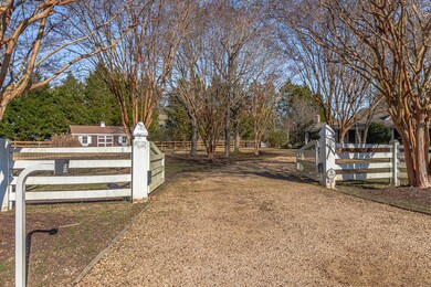 143 Hayden Rd, Weems, VA 22576 - photo 2
