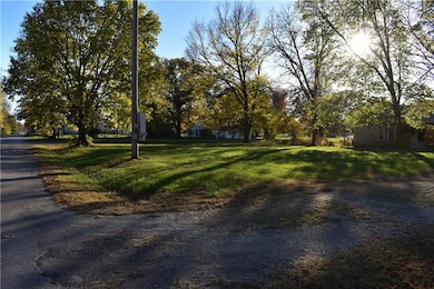 0 W 3rd St, Burlington Junction, MO 64428 - photo 2