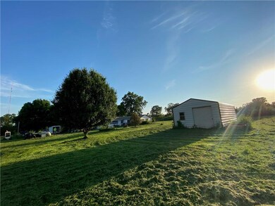 12924 Oak Grove Rd, Winslow, AR 72959 - photo 5