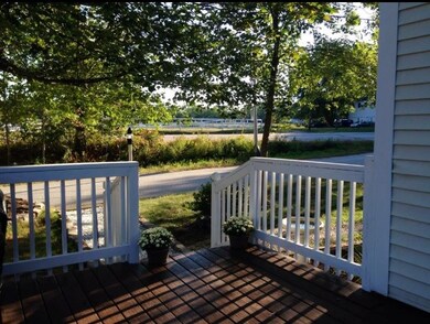 Side entrance to deck.