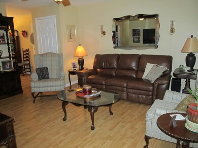 110 Towering Oaks Dr, Tennessee Ridge, TN 37178 - photo 7