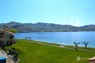 100 Lake Chelan Shores Dr unit 10-5, Chelan, WA 98816 - photo 2