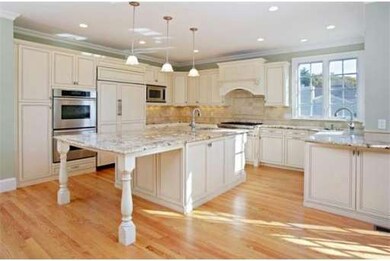 11 Columbine Rd, Newton Center, MA 02459 - photo 2