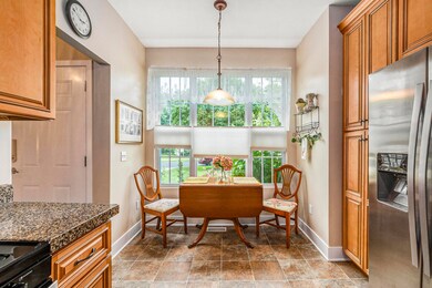 12619 Broadmoor Pl