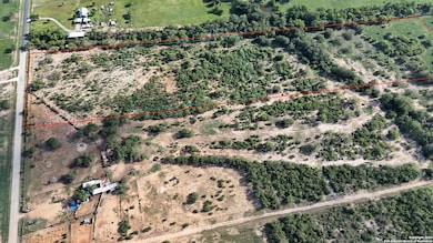 00 Pittman, Saint Hedwi1, TX 78152 - photo 2