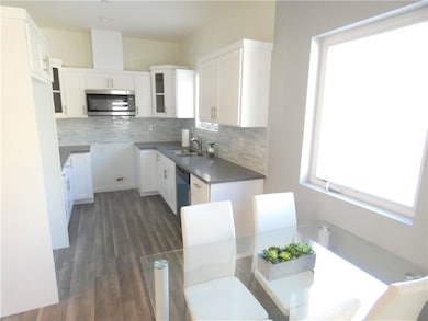 1923 Holly Dr, Los Angeles, CA 90068 - photo 4