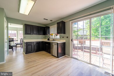 4605 Queens Grove St, White Plains, MD 20695 - photo 6