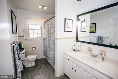 2920 Adams Dr, Chambersburg, PA 17201 - photo 4