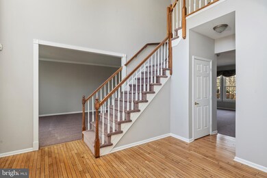 205 Kasi Cir, Warminster, PA 18974 - photo 2